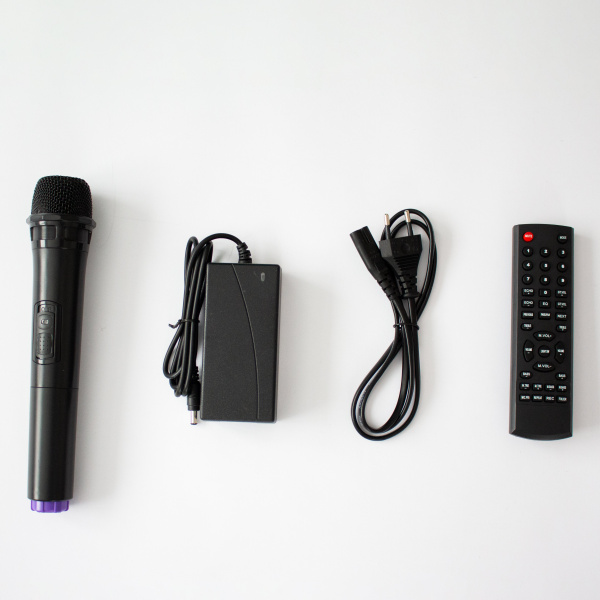 Мобильная акустическая система Eltronic FIRE BOX 800 Watts арт. 20-26 с беспроводным микрофоном, LED-подсветкой и RGB светомузыкой, пультом дистанционного управления